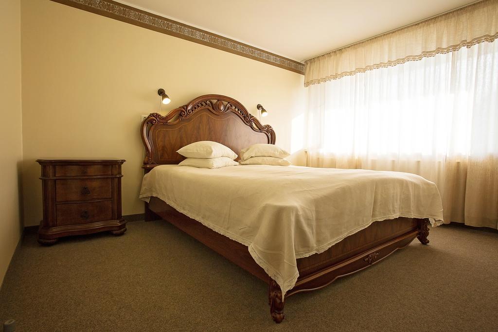 Varska Sanatorium Hotel Eksteriør billede